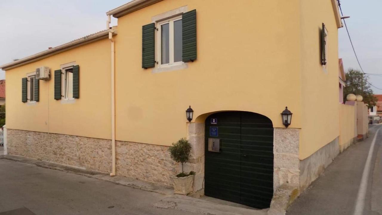 Villa House Justina Zara Esterno foto