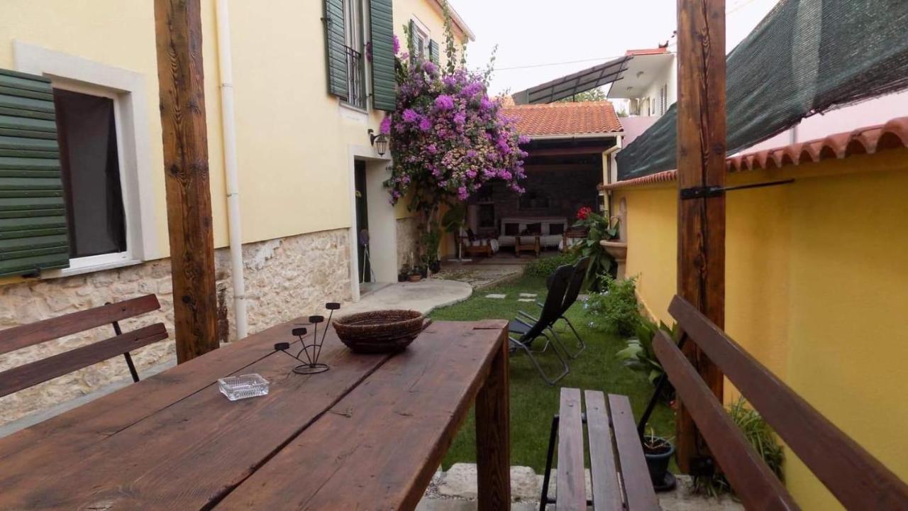 Villa House Justina Zara Esterno foto